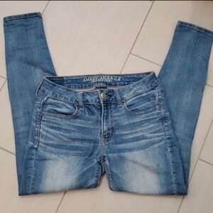 American Eagle skinny jeans